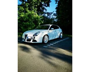 Alfa Romeo Alfa Romeo Giulietta 2.0 JTDM 16V ALFA TCT Turismo Gebrauchtwagen