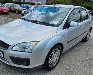 Ford Ford Focus 1.6 Fun X 5-türer Gebrauchtwagen