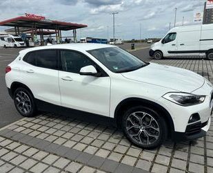 BMW BMW X2 xDrive20i Steptronic - Top Zustand Gebrauchtwagen