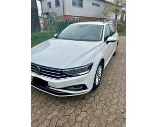 VW Volkswagen Passat Variant 2.0 TDI SCR DSG Business Gebrauchtwagen