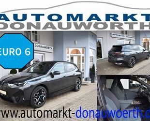 BMW BMW iX 40 xDrive Sportpaket Loft Pano Laser AHK Gebrauchtwagen