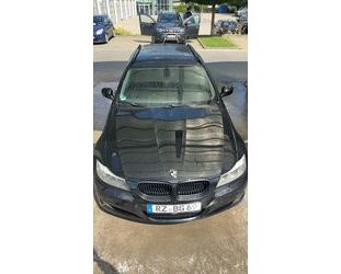 BMW BMW 320i Touring Gebrauchtwagen