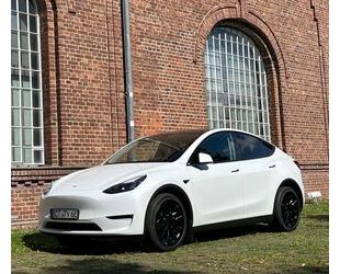 Tesla Tesla Model Y Long Range AWD 20 Zoll AHK Trailer Gebrauchtwagen