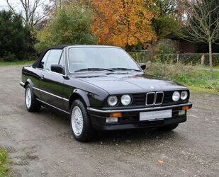 BMW BMW E30 325i Cabrio, Top Originalzustand, Schalter Gebrauchtwagen