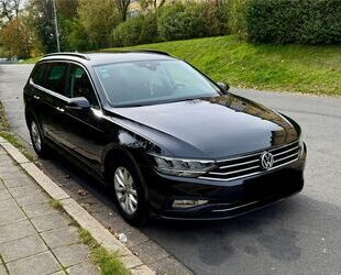 VW Volkswagen Passat Variant 2.0 TDI SCR DSG Business Gebrauchtwagen