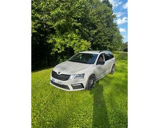 Skoda Skoda Octavia 2.0 TSI DSG RS Combi RS Gebrauchtwagen