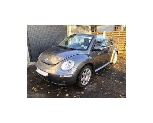 VW Volkswagen New Beetle 2.0, wenig km, 17 Zoll Gebrauchtwagen