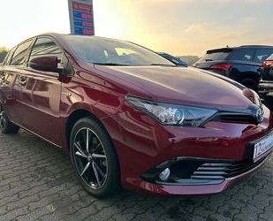 Toyota Toyota Auris Hybrid Team D 1.8*LED*1HAND*KAMERA*AL Gebrauchtwagen