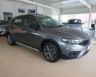 Fiat Fiat Tipo Cross City 1,0T , AC, BC, PDC, RFK Gebrauchtwagen