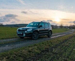 Skoda Skoda Yeti 1.2 TSI Active mit Panorama-Glasdach Gebrauchtwagen