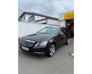 Mercedes-Benz Mercedes-Benz E 250 CDI 4MATIC T B.E. ELEGANCE Aut Gebrauchtwagen