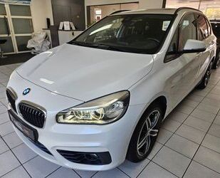 BMW BMW 220 Active Tourer 220i Sport Line AUT*NAVI*CAM Gebrauchtwagen