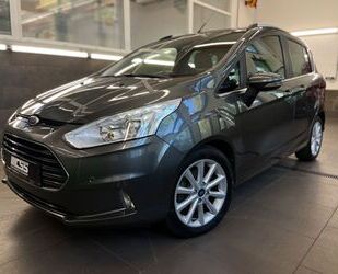 Ford Ford B-Max Titanium Kamera AHK Navi SHZ ALU Klimaa Gebrauchtwagen