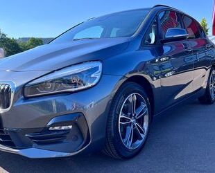 BMW BMW 218i Active Tourer Sport Line Automatik*1. HAN Gebrauchtwagen