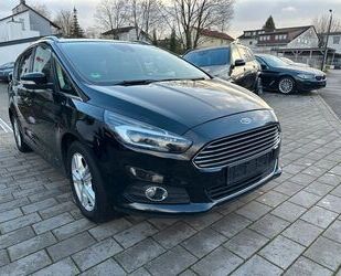 Ford Ford S-MAX Titanium AWD 7 Sitzer Automatik Gebrauchtwagen