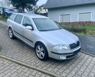 Skoda Skoda Octavia Combi Ambiente / TÜV 03/26 Gebrauchtwagen