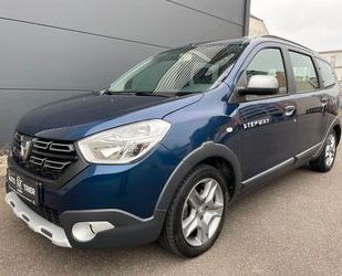 Dacia Dacia Lodgy 1.2 Stepway NAVI KAMERA AHK 7 SITZER M Gebrauchtwagen