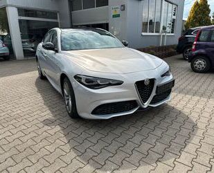 Alfa Romeo Alfa Romeo Giulia Ti 2.0 Q4 Facelift Schiebedach, Gebrauchtwagen