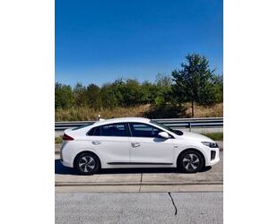 Hyundai Hyundai IONIQ 1.6l GDi HYBRID Style Einparkhilfe K Gebrauchtwagen