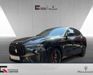 Maserati Maserati Levante TROFEO MY23 V8 580PS AWD Nero & N Gebrauchtwagen