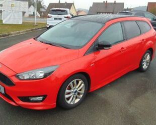 Ford Ford Focus 1,0 EB ST-Line Red Black Sync WiPak Ga Gebrauchtwagen