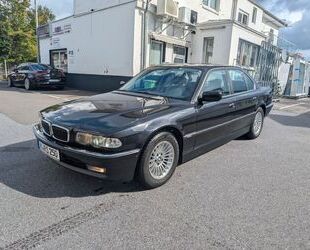 BMW BMW 735i Checkheft Gepflegt Gebrauchtwagen