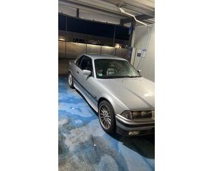 BMW BMW 325i Cabrio Hardtop, ATM 200.000Km Gebrauchtwagen