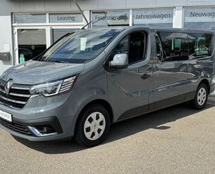 Renault Renault Trafic dCI 170 Life L2H1 3,0t 9 Sitze DSG Gebrauchtwagen