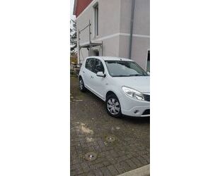 Dacia Dacia Sandero 1.6 MPI Lauréate Lauréate Gebrauchtwagen