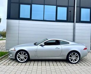 Jaguar Jaguar XK 4.2L V8 Coupé BRD/Autom/Leder/Navi/PDC Gebrauchtwagen