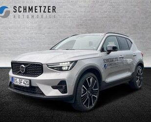 Volvo Volvo XC40+B3+Benzin+Ultra+Dark+E-Sitze+360°Kamera Gebrauchtwagen