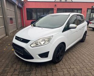 Ford Ford Grand C-Max Grand C-MAX Trend.AHK.7SITZE.HU N Gebrauchtwagen