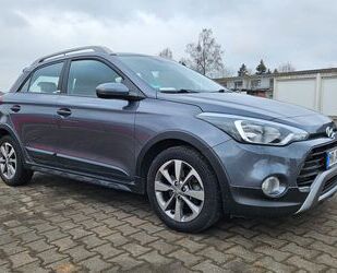 Hyundai Hyundai i20 Active+ Kamera+ Navi+ Spurhalteassis Gebrauchtwagen