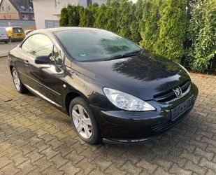 Peugeot Peugeot 307 CC Cabrio-Coupe Basis/LEDER Gebrauchtwagen