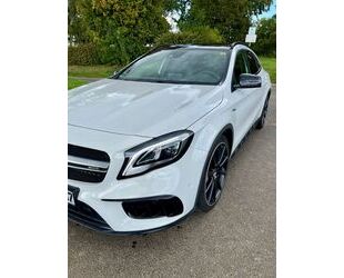 Mercedes-Benz Mercedes-Benz GLA 45 AMG 4MATIC inkl. MB Garantie Gebrauchtwagen