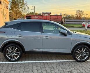 Nissan Nissan Qashqai 1.3 DIG-T MHEV 140PS Tekna Tekna Gebrauchtwagen