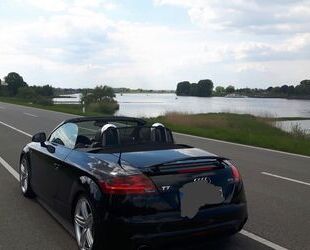 Audi Audi TT Roadster 2.0 TSFI S-tronic 155KW/211PS Gebrauchtwagen