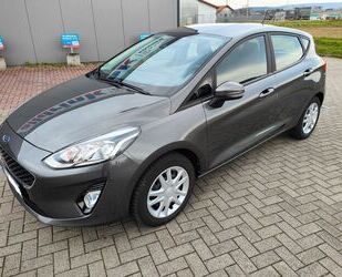 Ford Ford Fiesta 1,1 63kW Cool & Connect Cool & Connect Gebrauchtwagen