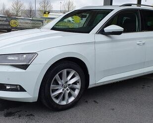 Skoda Skoda Superb 2.0/Navi/SHZ/Ab.Tempo/LED/220PS/Gara Gebrauchtwagen