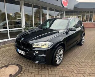 BMW BMW X5 xDrive40d - M Paket LED H&K Gebrauchtwagen