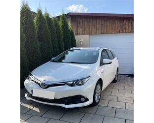 Toyota Toyota Auris Touring Sports Touring Sports Hybrid Gebrauchtwagen