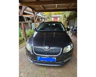 Skoda Skoda Octavia Combi Style 4x4 XENON PANO AHK CAM Gebrauchtwagen