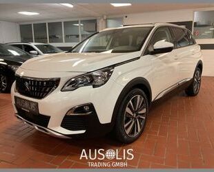 Peugeot Peugeot 5008 Allure Pure Tech Navi,7-Sitze,PDC Gebrauchtwagen