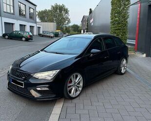 Seat Seat Leon 2.0 TSI St&S ST CUPRA 300 DSG 4Drive CU. Gebrauchtwagen