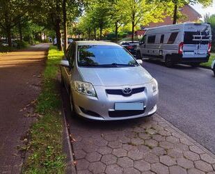 Toyota Toyota Auris 1.6-l VVT-i Rückfahrkamera, DAB, USB Gebrauchtwagen