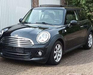 Mini MINI Cooper, NAVI, Sitzheizung,PDC,Tüv 02.26,Panor Gebrauchtwagen