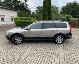 Volvo Volvo XC70 3.2 AWD Cross Country Allrad Standheiz Gebrauchtwagen