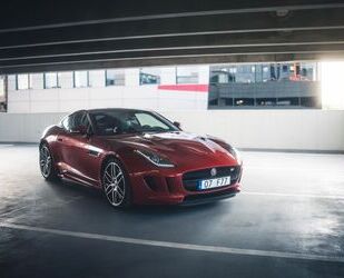 Jaguar Jaguar F-Type 5.0 L V8 R Kompressor AWD Automatik Gebrauchtwagen