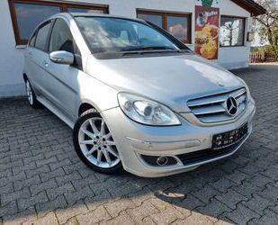 Mercedes-Benz Mercedes-Benz B 200 , TÜV NEU,KLIMAANLAGE,PDC Gebrauchtwagen