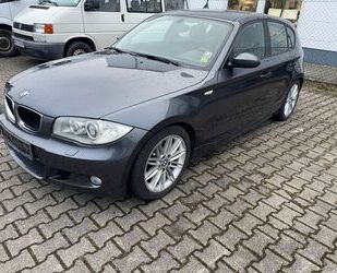 BMW BMW 120i M-Paket , Klima gepflegt, Teilleder, Gebrauchtwagen